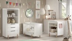 Babyledikant Smile Met Verzorgingstafel