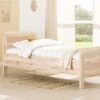 Bed Elba – Klassiek Comfortbed met Hoge Instap & Tijdloos Design 1 Bed Elba – Klassiek Comfortbed met Hoge Instap & Tijdloos Design -Beter Bed Winkel Bed Elba licht eiken