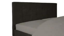 Bed Noëlle – Luxe Gestoffeerd Bedframe met Geknoopt Hoofdbord & Zwarte Poten -Beter Bed Winkel Bed Noel 4