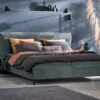 B Bright Bed Sapphire - Luxe Velours Bedframe met Verticaal Gelijnd Hoofdbord 2 B Bright Bed Sapphire - Luxe Velours Bedframe met Verticaal Gelijnd Hoofdbord -Beter Bed Winkel Bed Sapphire denim
