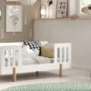 Peuterbed Smile Wit met Natuurhouten Poten β Scandinavisch Kinderbed met Uitvalbeveiliging 2 Peuterbed Smile Wit met Natuurhouten Poten β Scandinavisch Kinderbed met Uitvalbeveiliging -Beter Bed Winkel Bed Smile wit