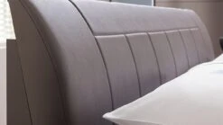 Bed Suite Modern Design – Comfortabel Bedframe met Chrome Poten & Stoffen Hoofdbord 10 Bed Suite Modern Design – Comfortabel Bedframe met Chrome Poten & Stoffen Hoofdbord -Beter Bed Winkel Bed Suite met chrome poten havanna havanna 2