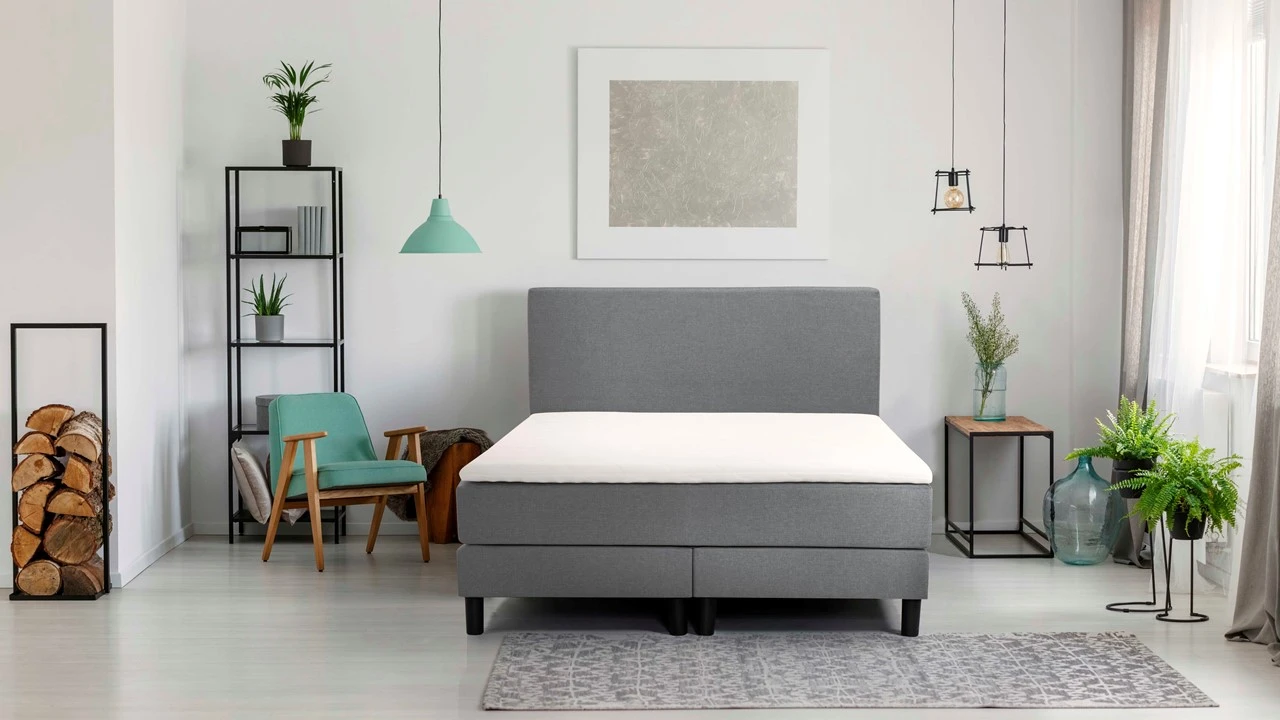 Box Ambra Vlak β Luxe Boxspring met Gestoffeerd Matras, Topper & Verstelbaar Hoofdbord 4 Box Ambra Vlak β Luxe Boxspring met Gestoffeerd Matras, Topper & Verstelbaar Hoofdbord - Afbeelding 2