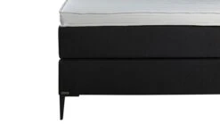 BALR Premium Black with Silver Details – Logo Feature Luxe Vlakke Boxspring -Beter Bed Winkel Boxspring BALR Premium vlak met gestoffeerd matras inari 5