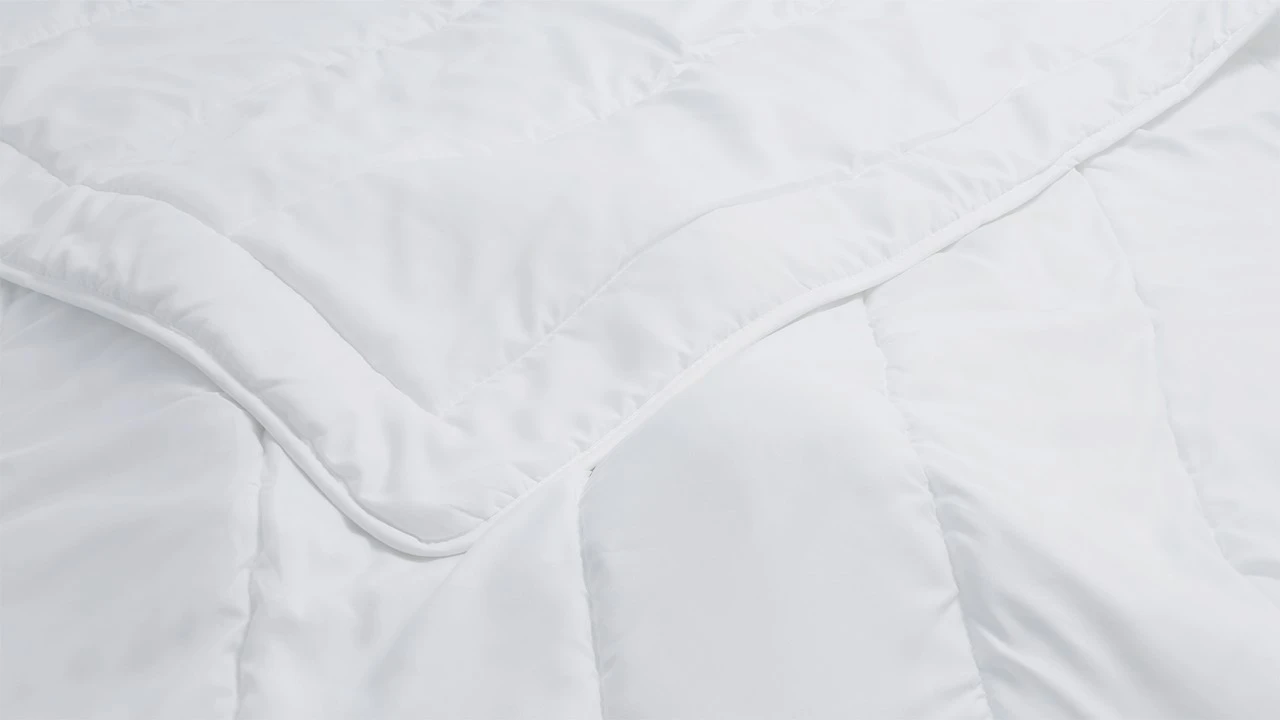 Maxi Top Cool Synthetisch Zomerdekbed – Ademend & Duurzaam (Warmteklasse 4) 6 Maxi Top Cool Synthetisch Zomerdekbed – Ademend & Duurzaam (Warmteklasse 4) - Afbeelding 4