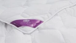 Silvana Comfort Paars – Medium Light Synthetisch Dekbed - Colortemp® Warmteklasse 3 11 Silvana Comfort Paars – Medium Light Synthetisch Dekbed - Colortemp® Warmteklasse 3 -Beter Bed Winkel Dekbed Silvana Comfort medium light 3