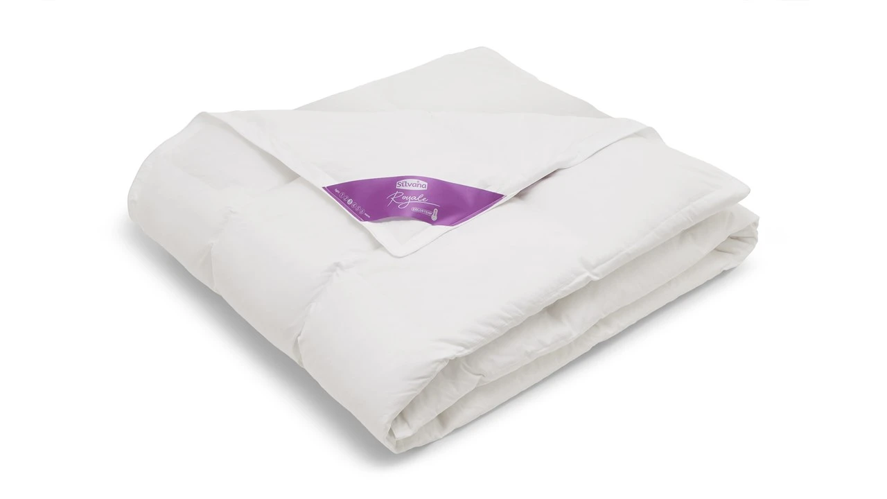 Silvana Royale Medium Light โ 100% Eendendons Paars Label โ Luxe Satijn-Katoen Voor/Najaar Dekbed 3 Silvana Royale Medium Light โ 100% Eendendons Paars Label โ Luxe Satijn-Katoen Voor/Najaar Dekbed