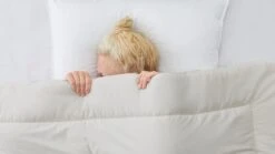 Texeler Slaapzacht Wol 4-Seizoenen Dekbed – 100% Texelse Lamswol met Luxe Satijnen Tijk -Beter Bed Winkel Dekbed Slaapzacht wol 4 seizoenen 2