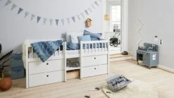 FLEXA Freja Wit met Koperen Details – 4 Lades Halfhoogslaper Kinderbed