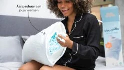 Cloudpillo Original Hoofdkussen - 1050 gram - Verstelbaar & Ergonomisch - Warm/Koud Tijk 12 Cloudpillo Original Hoofdkussen - 1050 gram - Verstelbaar & Ergonomisch - Warm/Koud Tijk -Beter Bed Winkel Hoofdkussen Cloudpillo Original 1