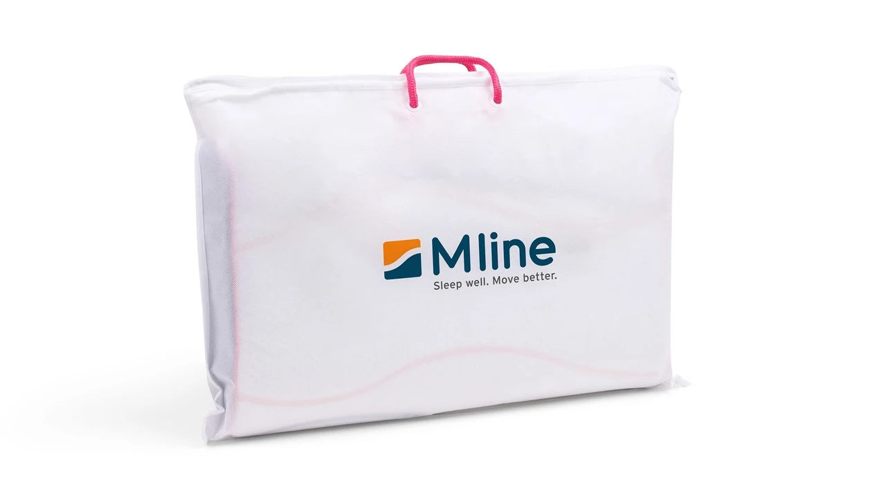 M line Pillow You Fuchsia Traagschuim Hoofdkussen - 9 cm - Soft/Medium 5 M line Pillow You Fuchsia Traagschuim Hoofdkussen - 9 cm - Soft/Medium - Afbeelding 3