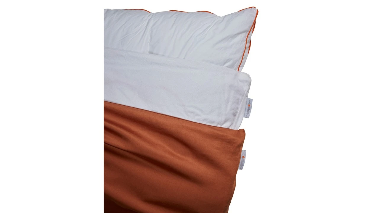 Silvana Comfort Oranje Hoofdkussen โ Zacht & Ergonomisch Synthetisch Kussen 9 Silvana Comfort Oranje Hoofdkussen โ Zacht & Ergonomisch Synthetisch Kussen - Afbeelding 7