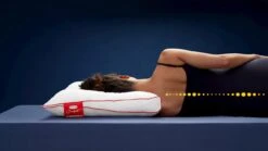 Silvana Comfort Rood Hoofdkussen – Extra Zacht Synthetisch Kussen – Hardheid 1/6 10 Silvana Comfort Rood Hoofdkussen – Extra Zacht Synthetisch Kussen – Hardheid 1/6 -Beter Bed Winkel Hoofdkussen Silvana Comfort Rood 2