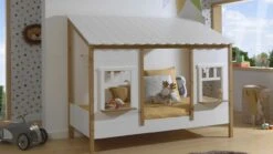 Vipack Huisbed 05 Wit Grenen & MDF – Cottage Design Kinderbed