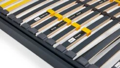 Beter Bed Basic Bossflex 400 Handverstelbare Lattenbodem – Beukenhout met Comfortzones 12 Beter Bed Basic Bossflex 400 Handverstelbare Lattenbodem – Beukenhout met Comfortzones -Beter Bed Winkel Lattenbodem Bossflex 400 handverstelbaar 4