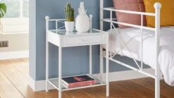 Nachtkast Milano Wit - Modern Frans Design Bedbijmeubel met Lade en Plateau -Beter Bed Winkel Nachtkast Milano wit 1