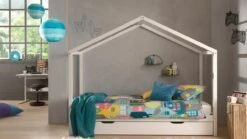 Vipack Dallas Bed in Huisvorm met Slaaplade – Wit Massief Grenen Kinderbed